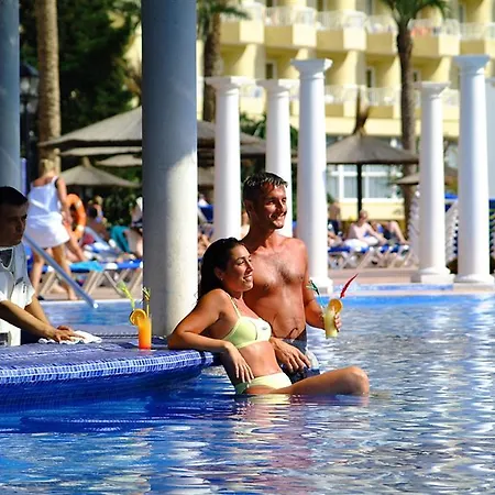 Отель Sol Pelicanos Ocas