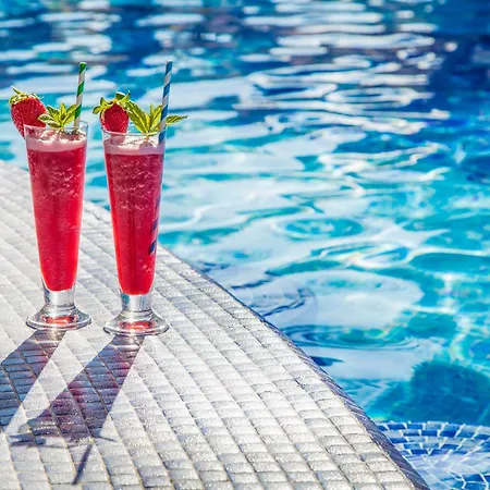 索尔佩里卡诺奥卡斯酒店