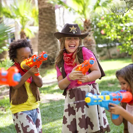 ホテル ソル ペリカノス オーカス 3*