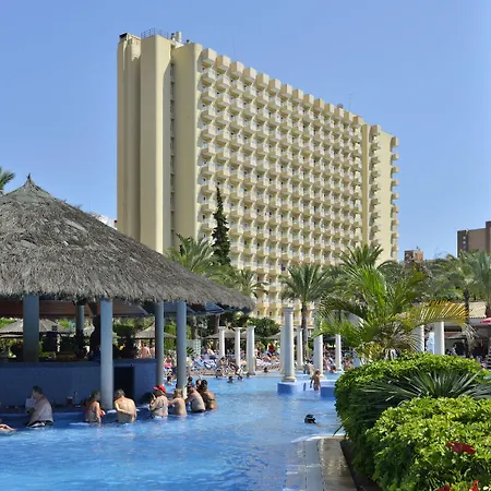 ホテル ソル ペリカノス オーカス