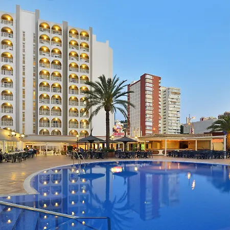 ホテル ソル ペリカノス オーカス