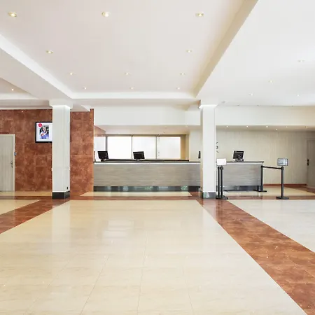 ソル ペリカノス オーカス ホテル