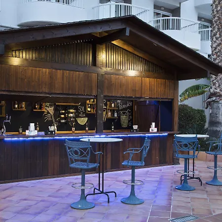 ホテル ソル ペリカノス オーカス